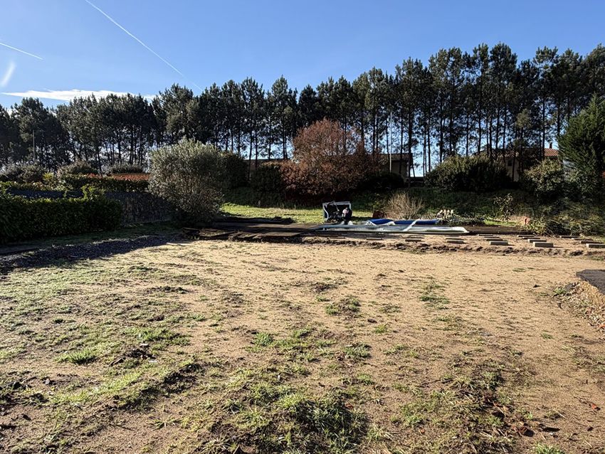 Image de terrain à Tosse