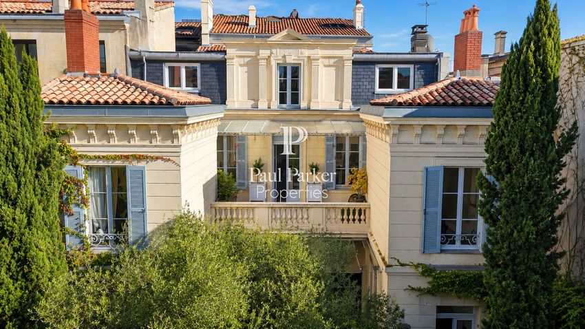 Image Façade à  manoir de Bordeaux