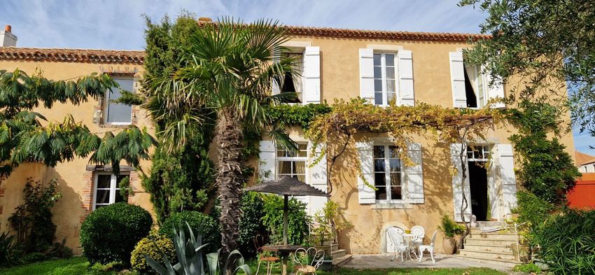 Image Façade à  maison individuelle de Brem-sur-Mer