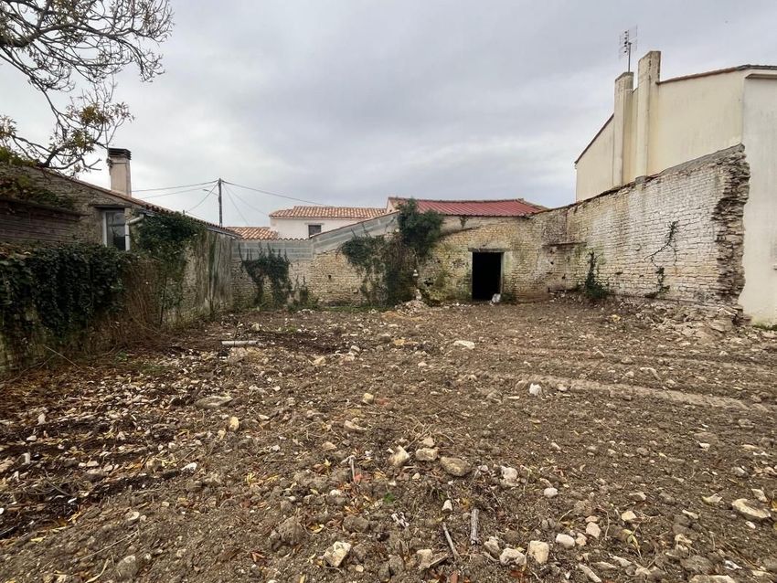 Image de terrain à Vérines