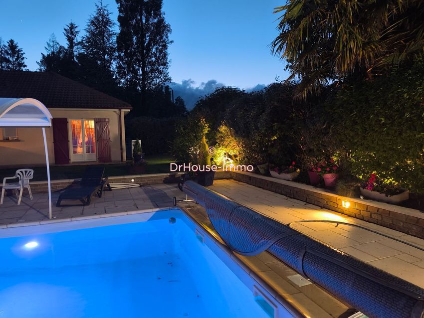 Image Piscine à  villa de Saint-Brice-sur-Vienne