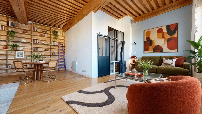 Image de appartement à 12 Place de la Croix-Rousse