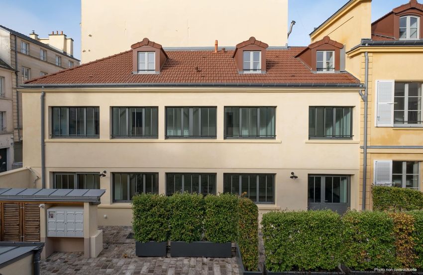 Image Façade à  maison mitoyenne de 15 Rue Philippe de Dangeau