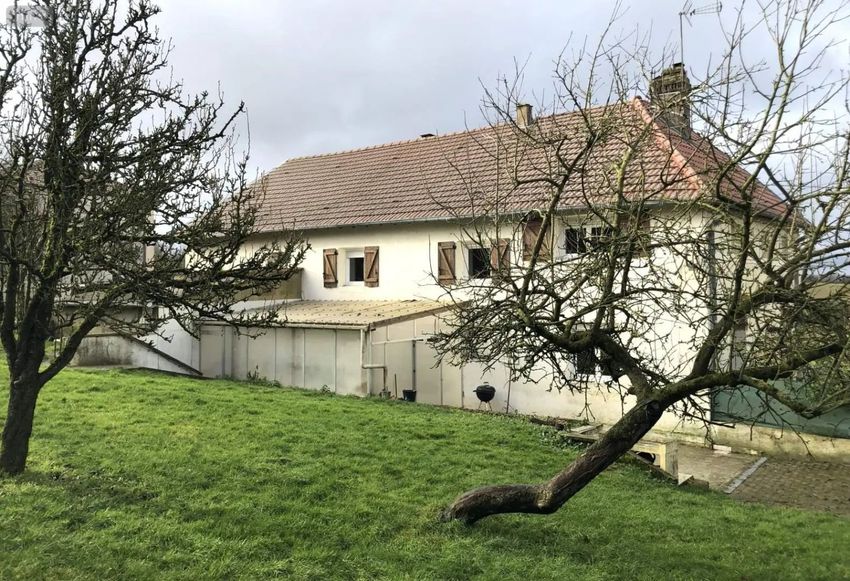 Image Façade à  maison individuelle de Ville-devant-Chaumont