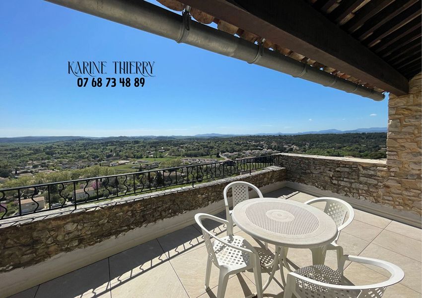 Image Terrasse à  maison de village de Vézénobres