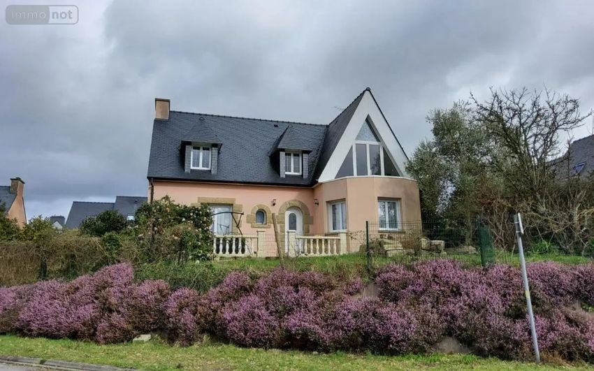 Image Façade à  maison individuelle de Carhaix-Plouguer