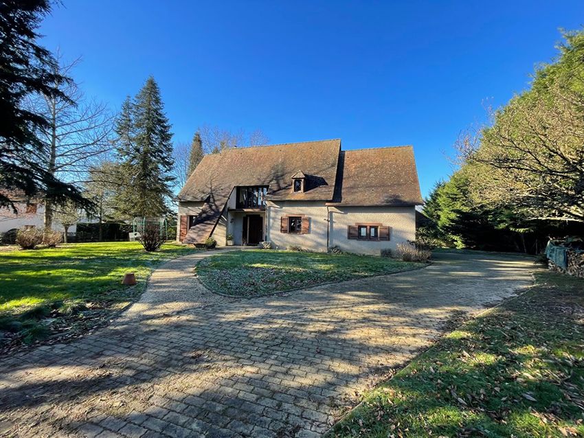Image Façade à  maison individuelle de Magnac-Laval