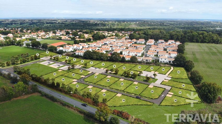 Image de terrain à 4 La Tenoterie