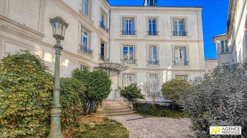 Image Vue à appartement de Versailles