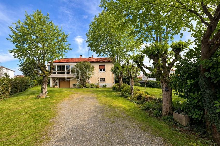 Image Façade à  maison individuelle de Pissotte