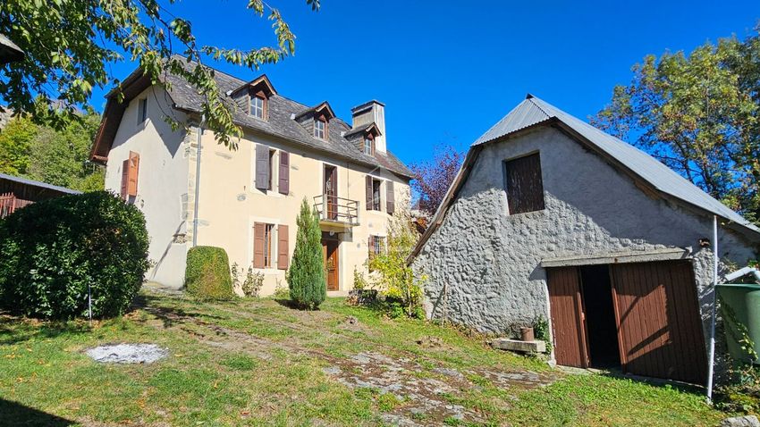 Image Façade à  maison individuelle de Gaillagos