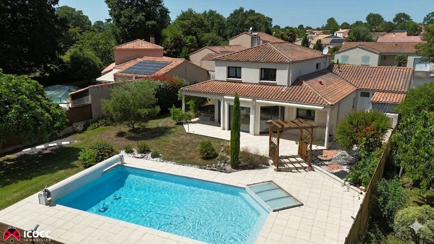 Image Piscine à  maison individuelle de La Roche-sur-Yon