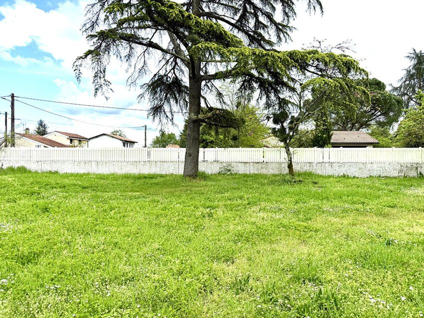 Image de terrain à Libourne