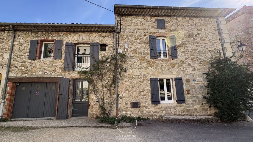 Image Façade à  maison individuelle de Saou