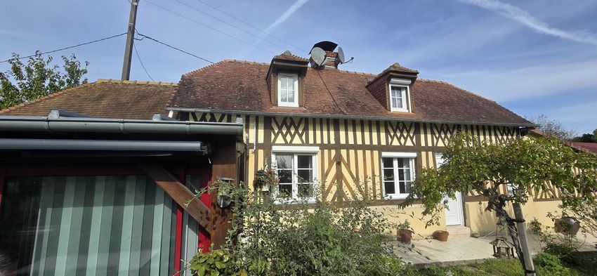 Image Façade à  maison individuelle de Annebault