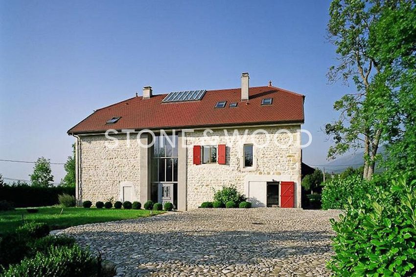 Image Façade à  propriété agricole de Chevry