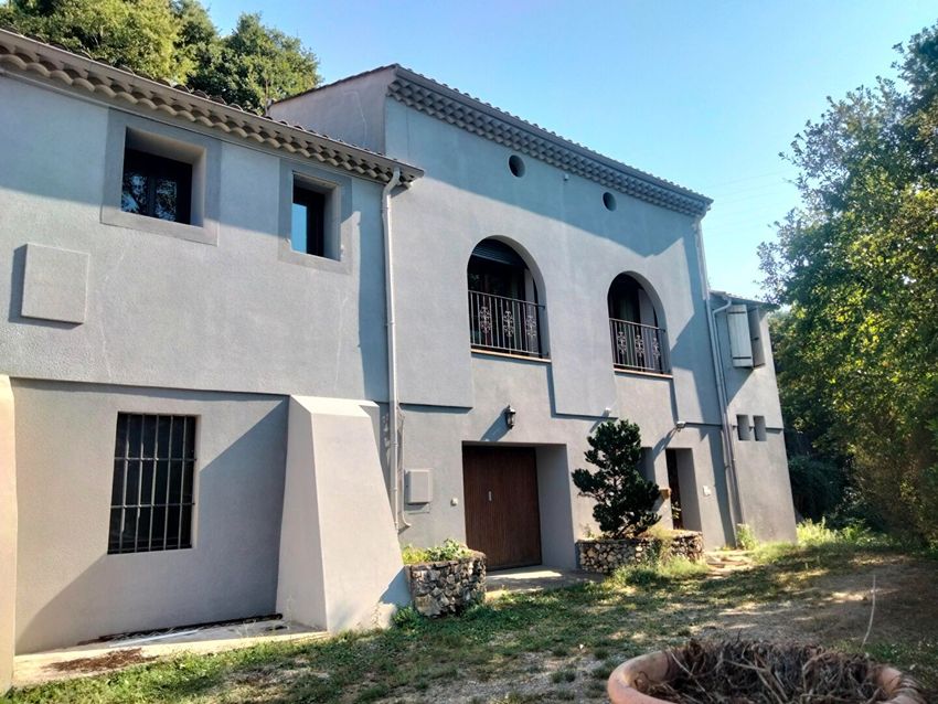 Image Façade à  maison mitoyenne de Le Teil