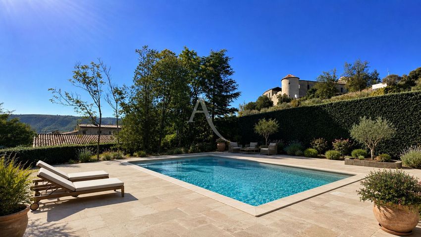 Image Piscine à  villa de Gréoux-les-Bains