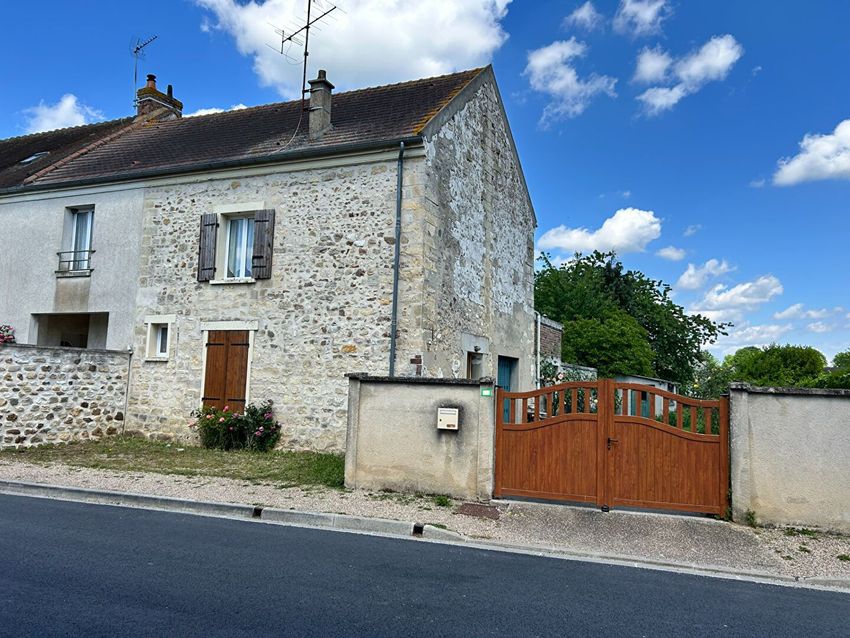 Image Façade à  maison mitoyenne de Frémécourt