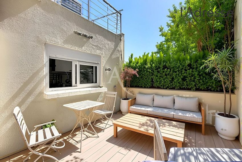 Image Terrasse à  maison individuelle de Suresnes