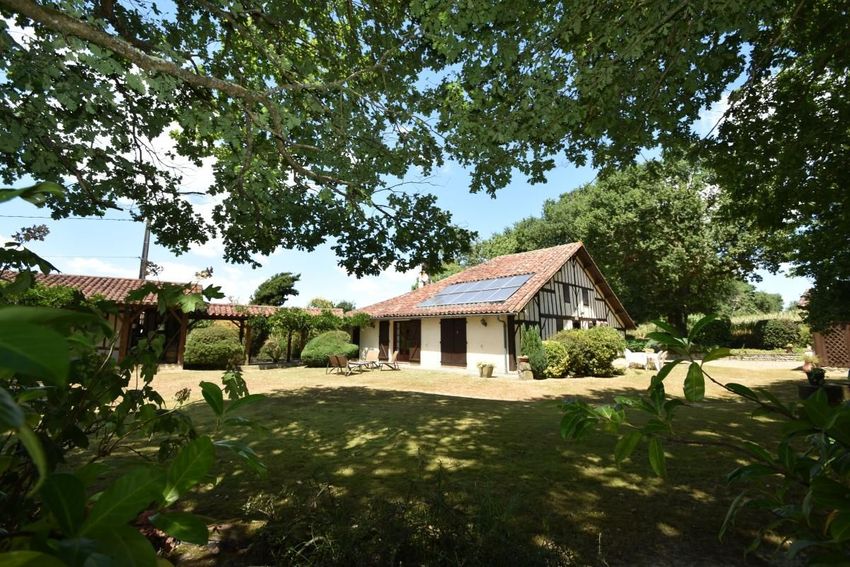 Image Façade à  maison individuelle de Bahus-Soubiran