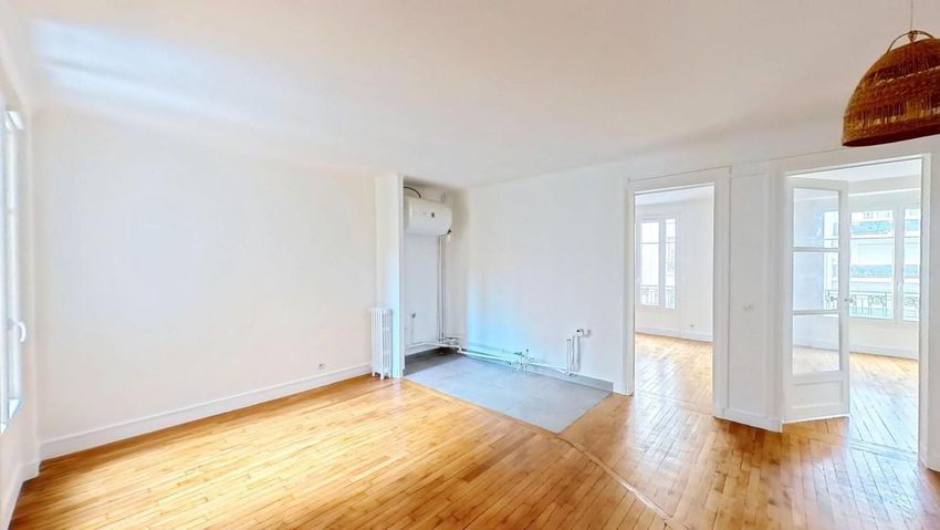 Image Pièce à appartement de Georges Brassens