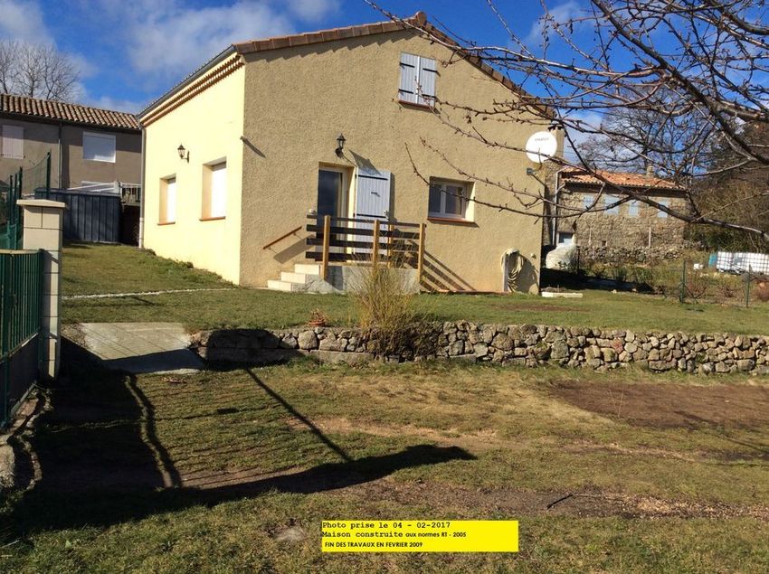 Image Façade à  maison individuelle de Gluiras
