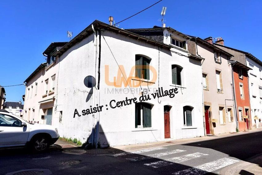 Image Vue à  maison de village de Réquista