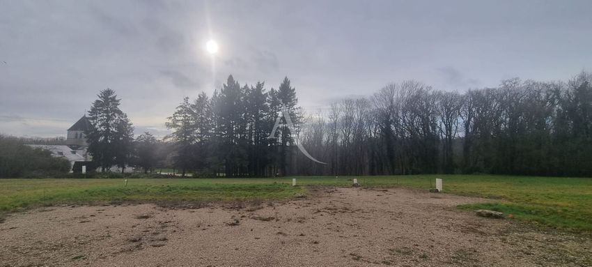 Image de terrain à Saint-Bohaire