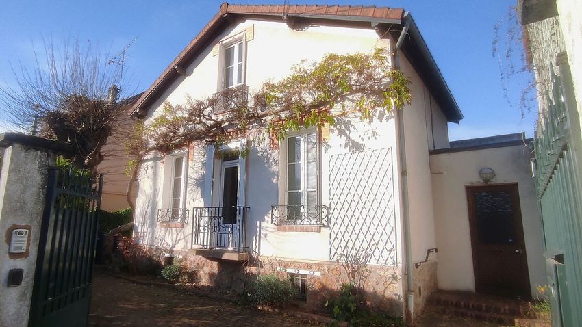 Image Façade à  maison individuelle de Bures-sur-Yvette