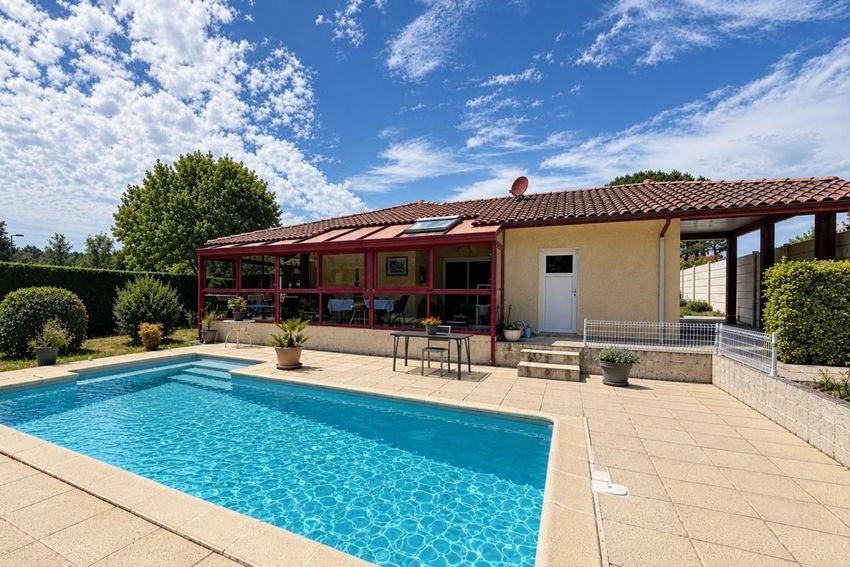 Image Piscine à  maison individuelle de Mont-de-Marsan