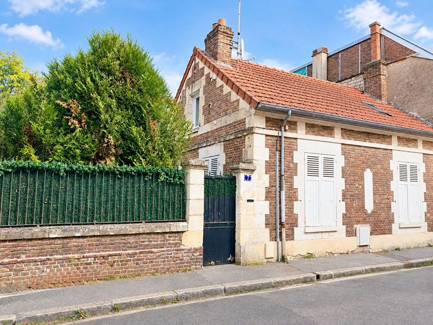 Image Façade à  maison individuelle de Compiègne