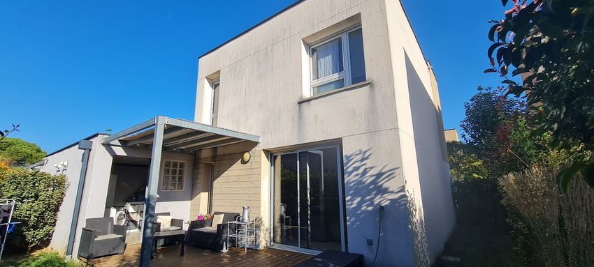 Image Façade à  maison individuelle de Cugnaux