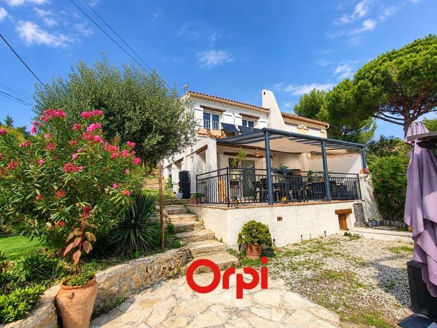 Image Façade à  maison individuelle de Bandol