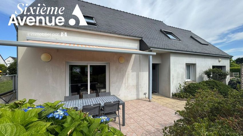 Image Façade à  maison individuelle de Ploéven