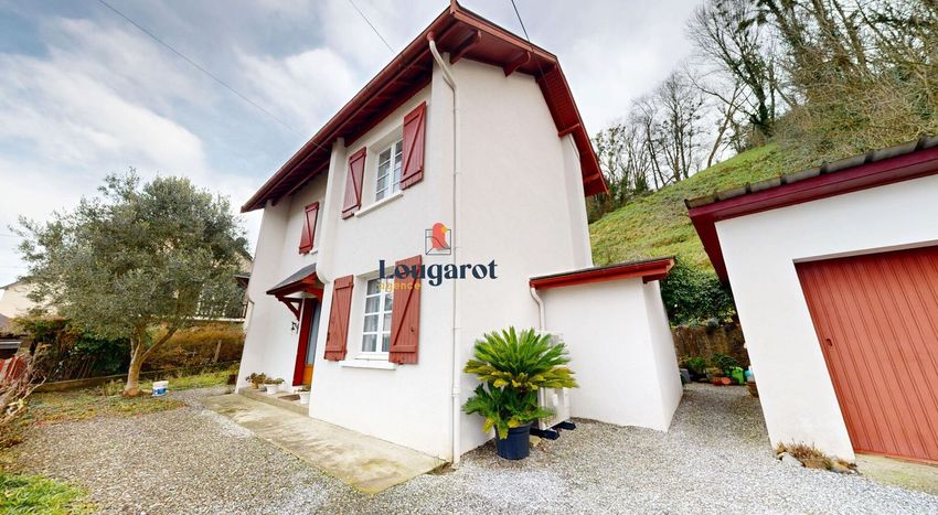 Image Façade à  maison individuelle de Mauléon-Licharre