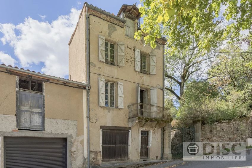 Image Vue à  maison de village de Laguépie