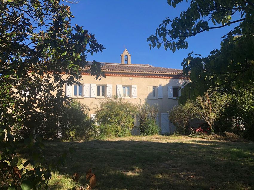 Image Façade à  maison individuelle de Le Burgaud