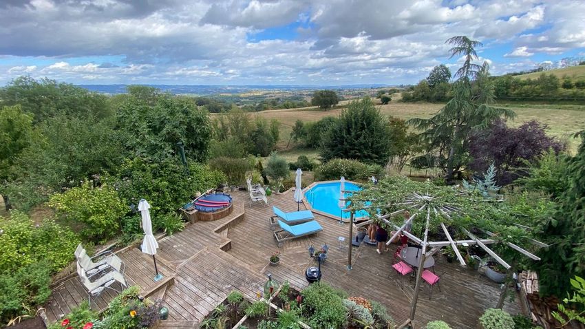 Image Piscine à  maison mitoyenne de Ayen