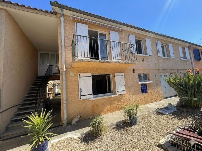 Image Façade à  maison individuelle de Rodilhan