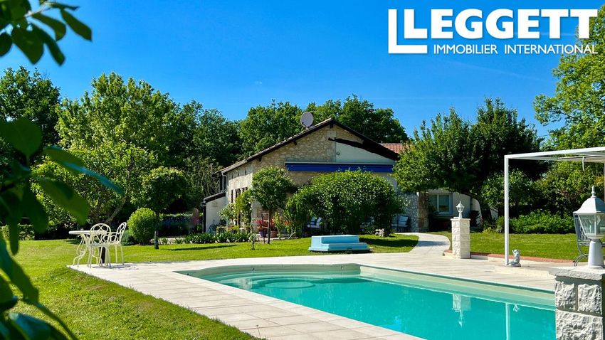 Image Piscine à  maison individuelle de Eymet