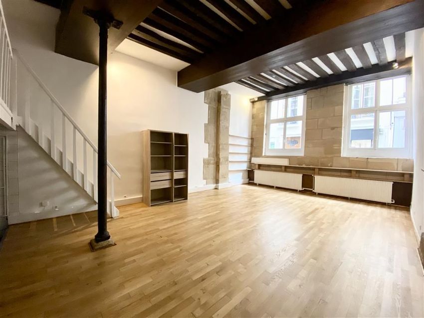 Image de bureau à Sainte Avoie