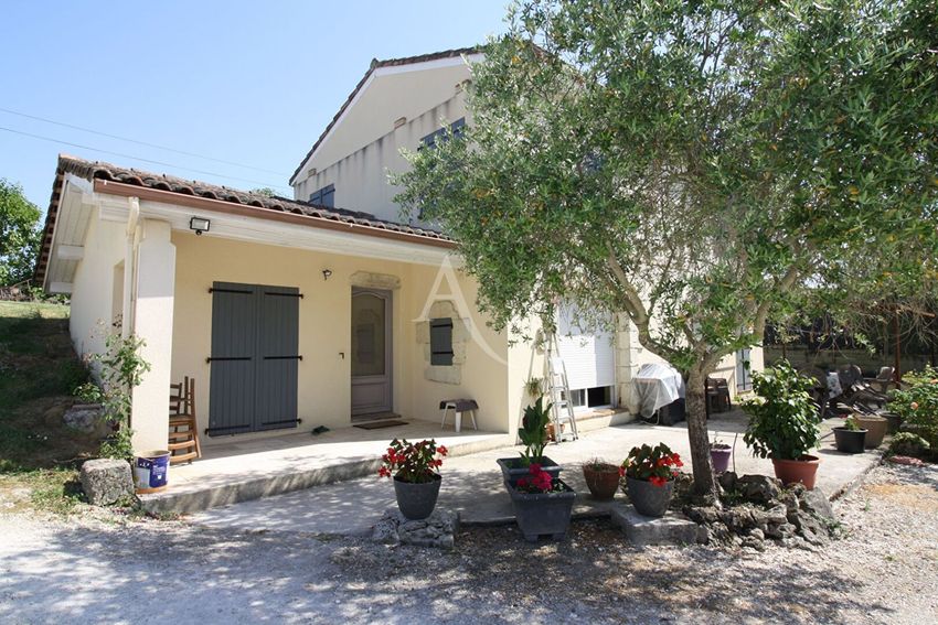 Image Façade à  maison individuelle de Montesquieu