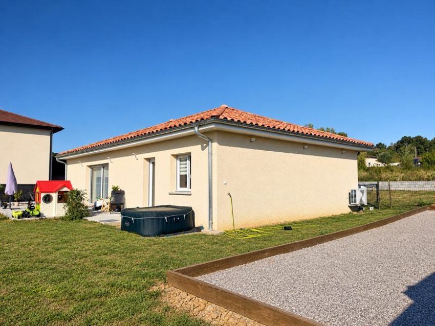 Image Façade à  maison individuelle de Moissieu-sur-Dolon