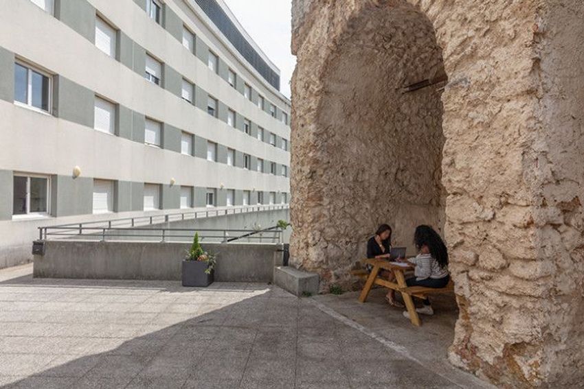 Image de studio à Marseille 14e Arrondissement
