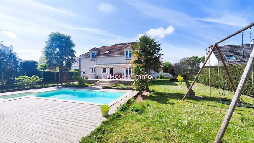 Image Piscine à  villa de Villemoisson-sur-Orge