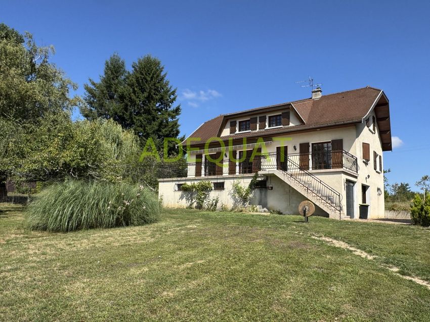 Image Façade à  maison individuelle de Cessieu
