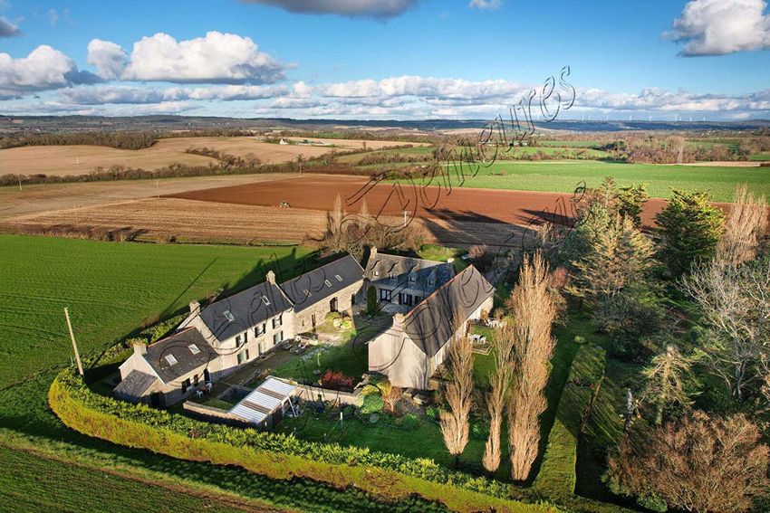 Image de  maison individuelle à Plonévez-Porzay