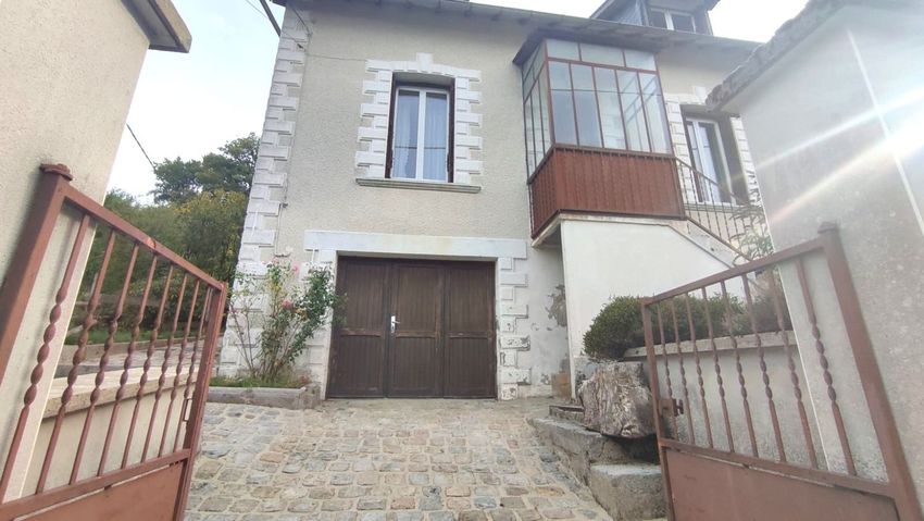 Image Façade à  maison individuelle de Ussel