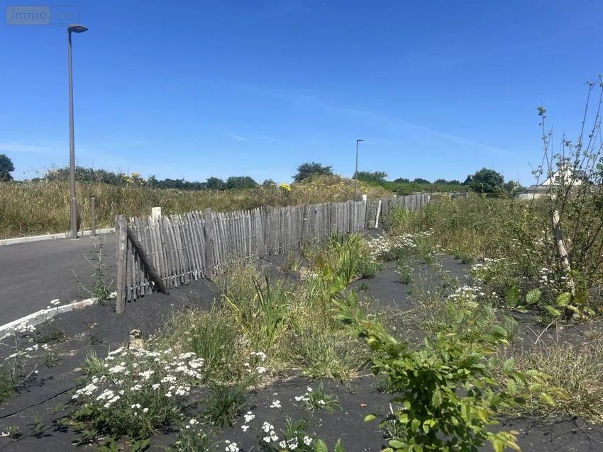 Image de terrain à Saint-Gilles-les-Bois